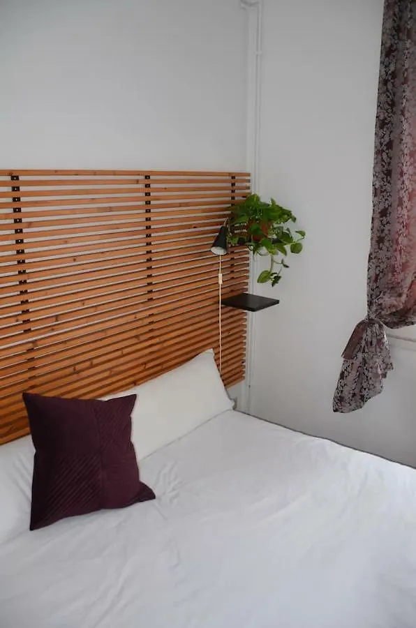 Barcelona Sunny Terrace Apartment Spain